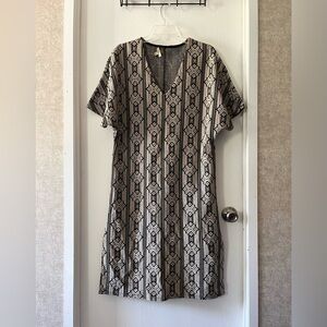Bordeaux Black and Cream Geometric Tunic